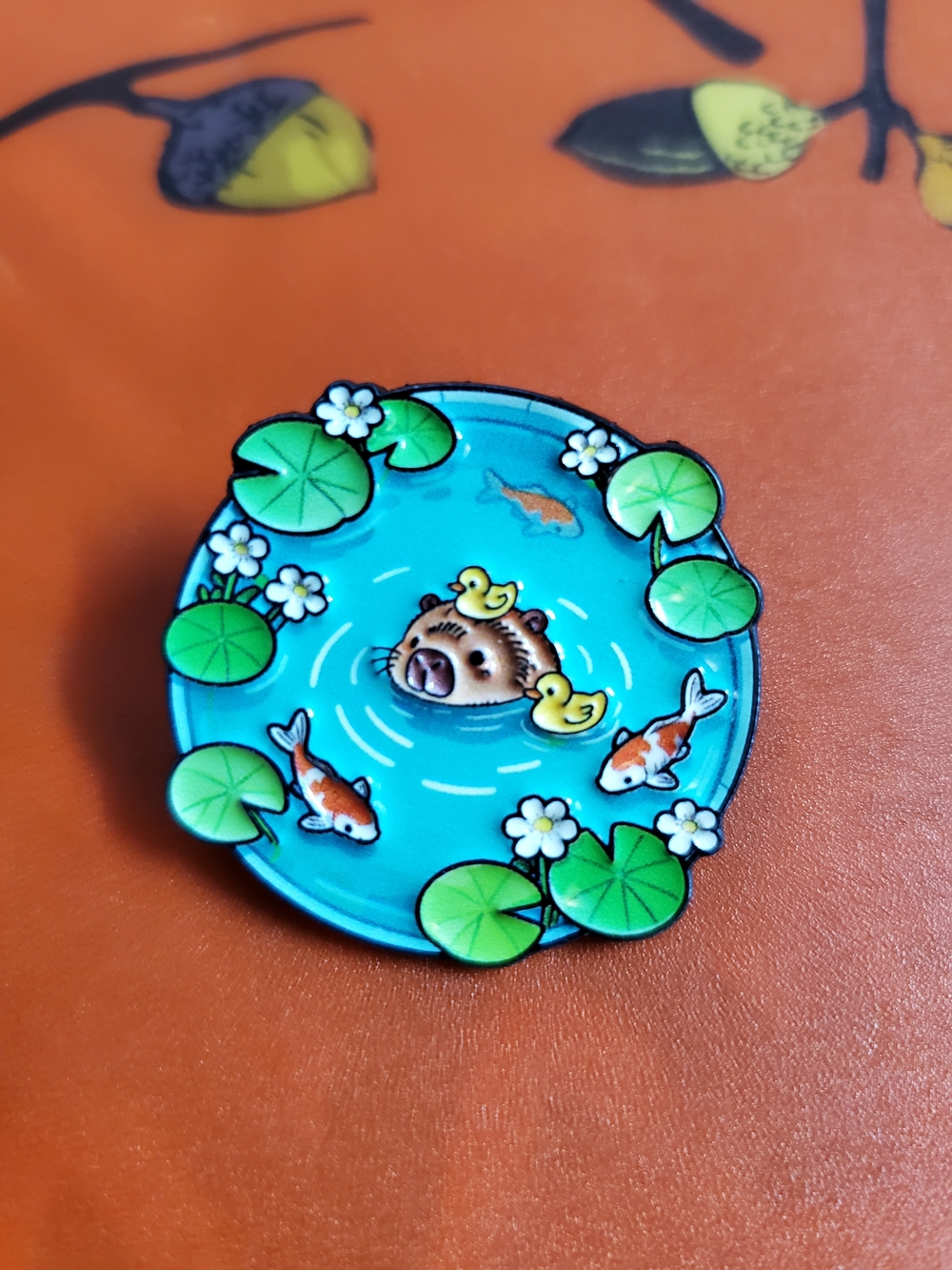 Koi Pond Guinea Pig Enamel Brooch - Unbranded